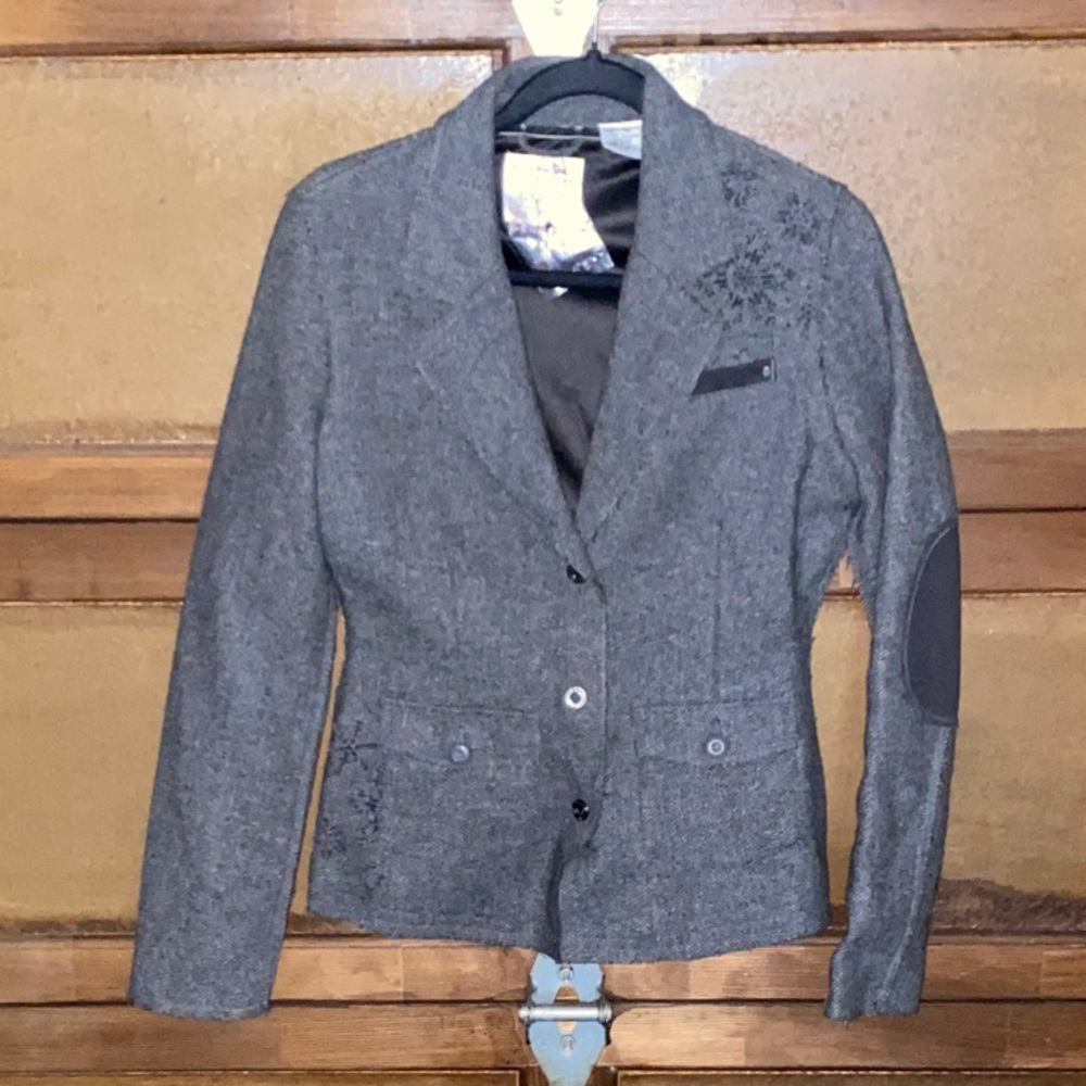 Triple Five Soul Gray Street Soul Blazer